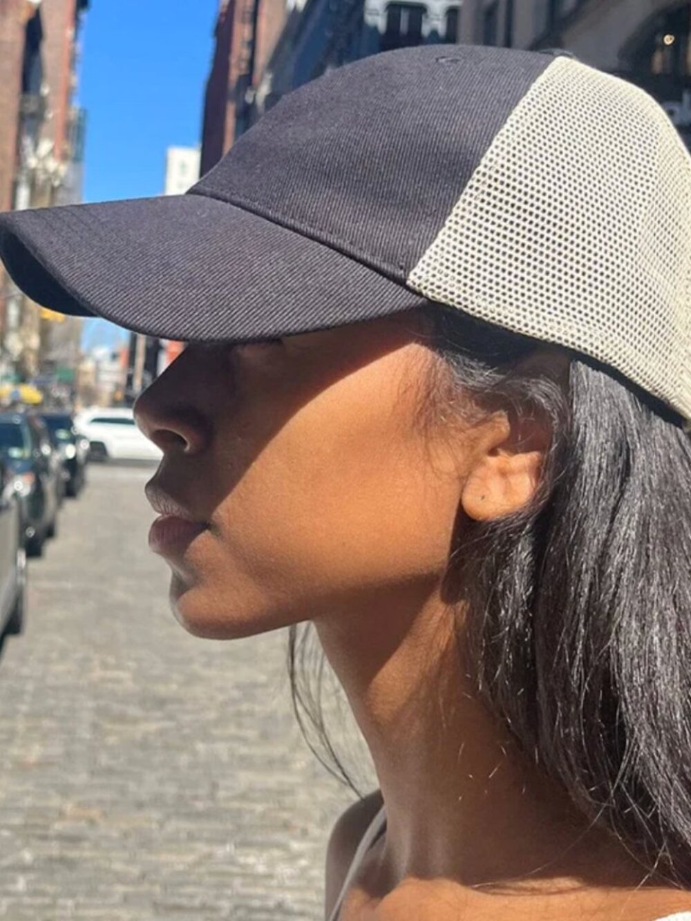 Brandy Melville Katherine Mesh Cap in Black